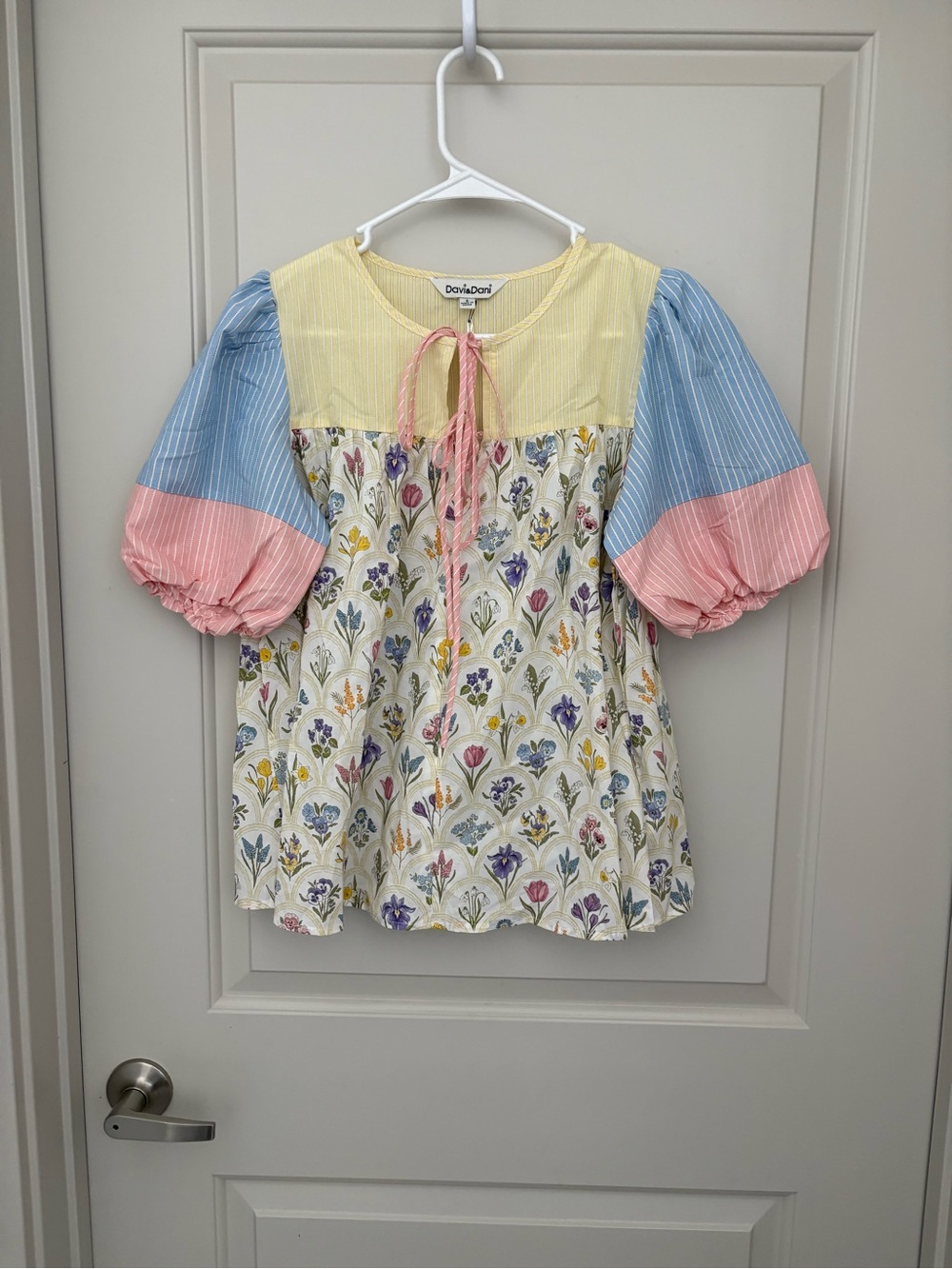 Davi & Dani Floral Patchwork Puff Sleeve Top - Yellow, Blue, Pink NWT Size S